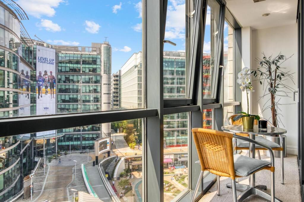 Luxury Living In Paddington, Apartament