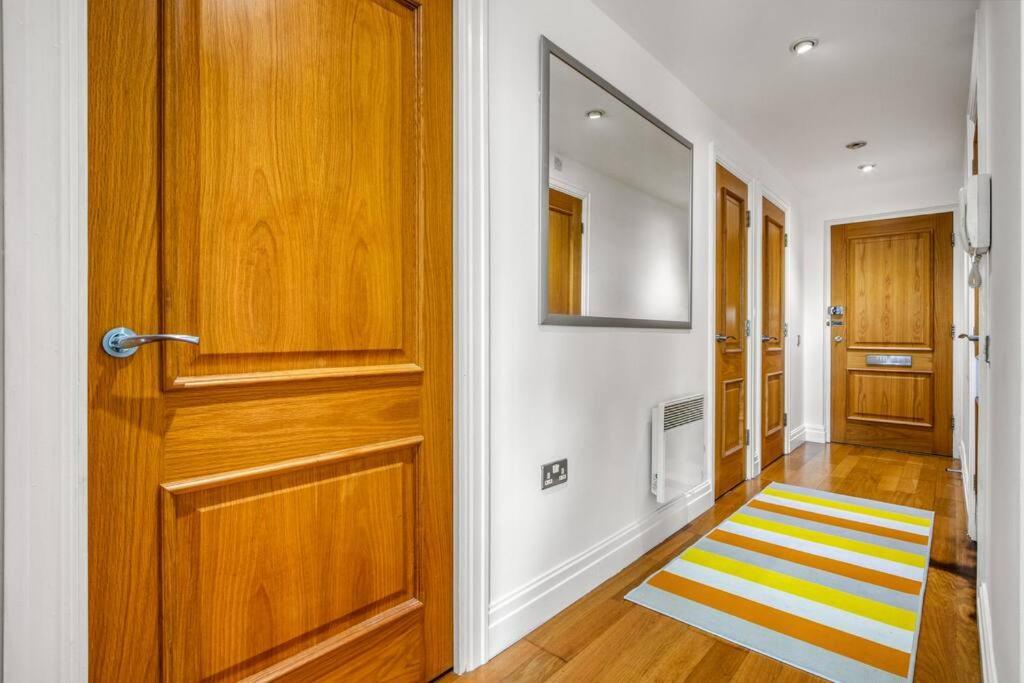 Apartament Luxury Living In Paddington, *